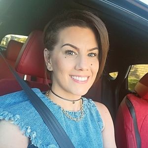 Meet your Posher, Valeen